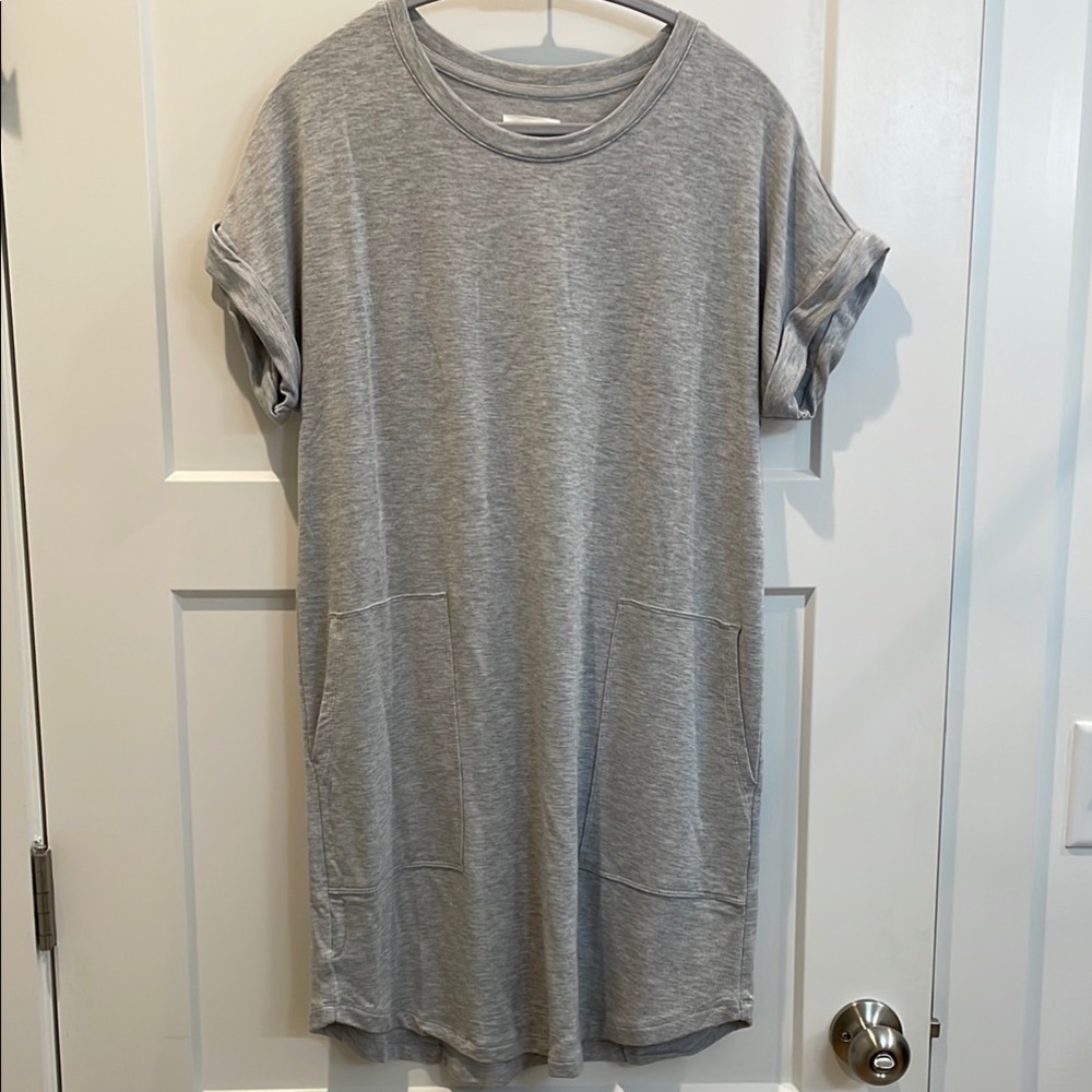 Lou & Grey T-Shirt Dress